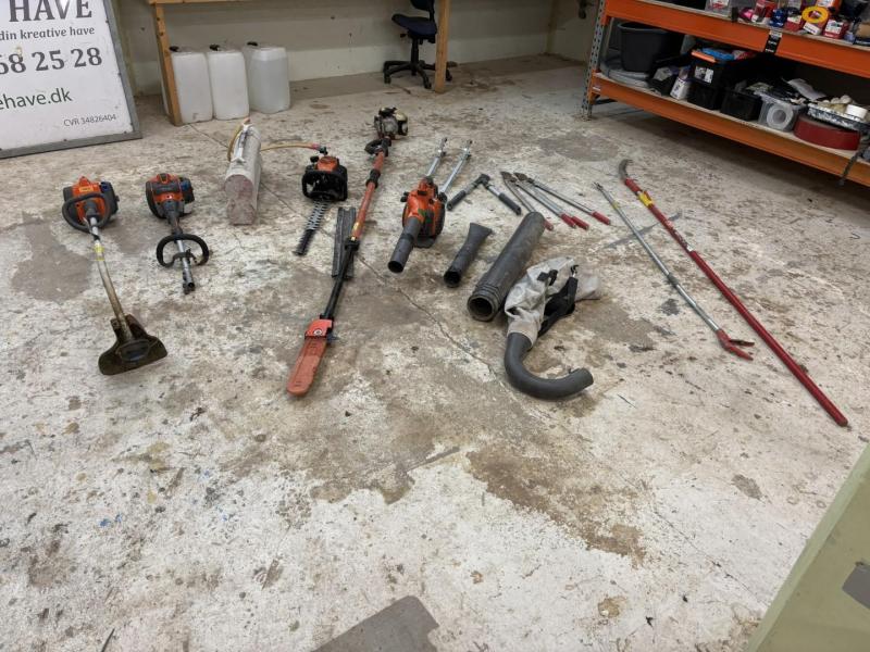 Garden machinery 2
