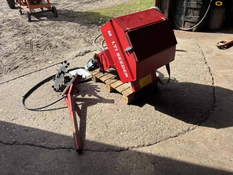 HE-VA Multi-Seeder seed drill 8