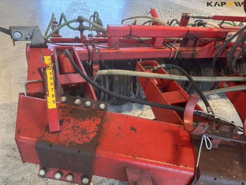 HE-VA seeder cultivator 4meter 39