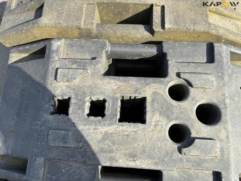 Fence feet in different models 23