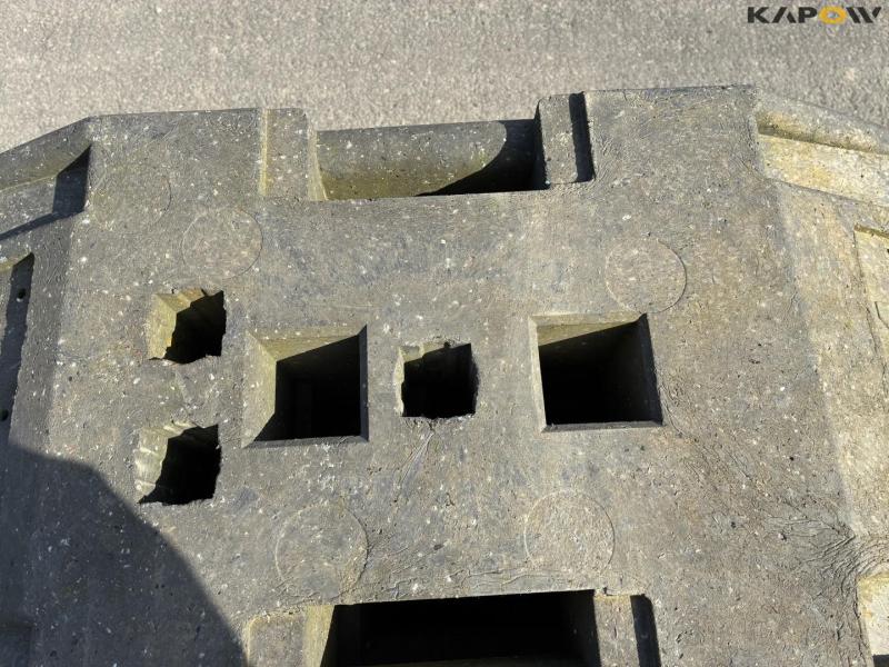 Fence feet in different models 24