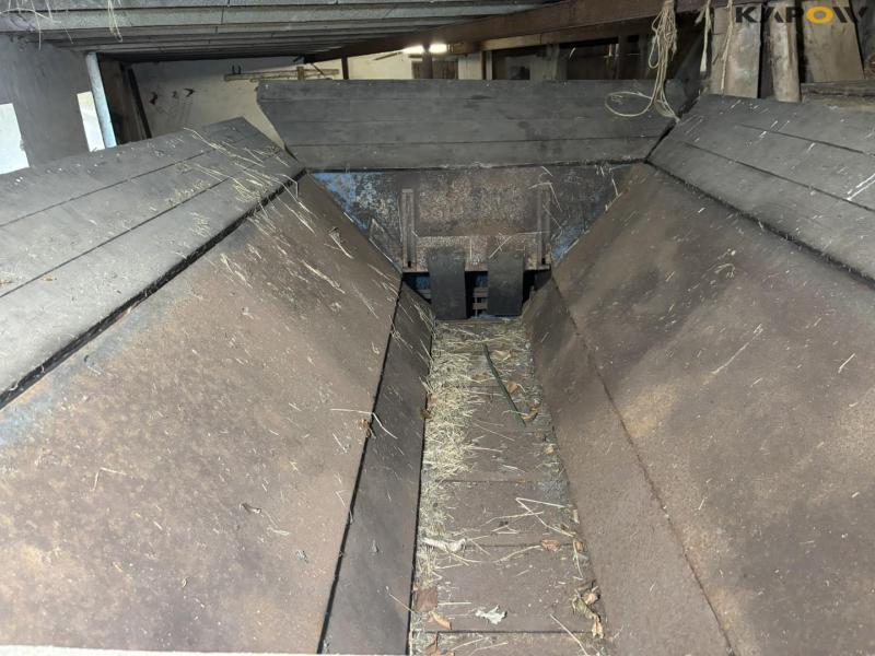 Herborg beet cleaner with elevator 44