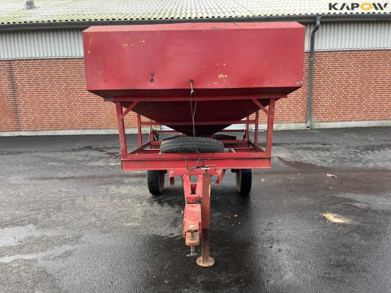 Herborg wagon with tarpaulin 2