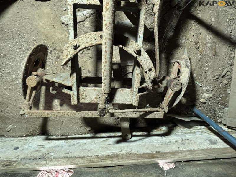 Horse plow 2 feet 11