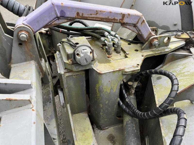 Hi Holms PV-3.2 pointed snow plow 17