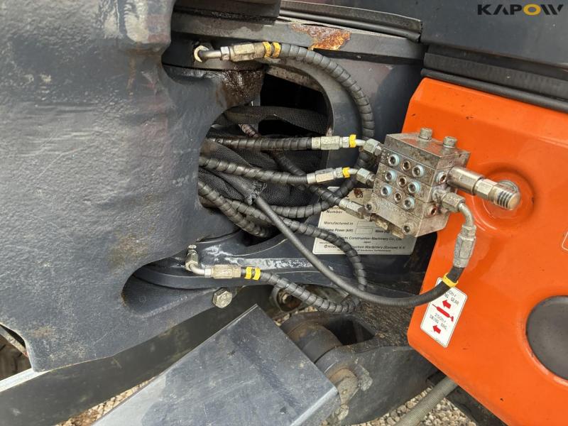 Hitachi ZX26U-6 CR Mini Excavator 21