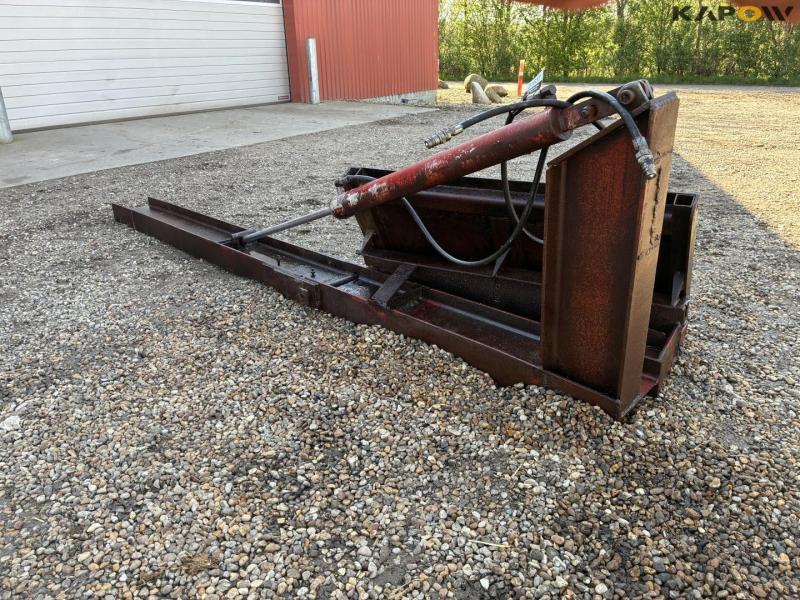 Homemade sand bed leveler 1