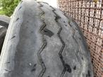 Wheels and tires 385/65-22.5 12