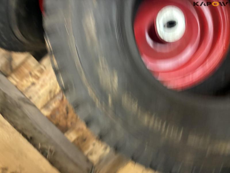 Wheels and tires 28