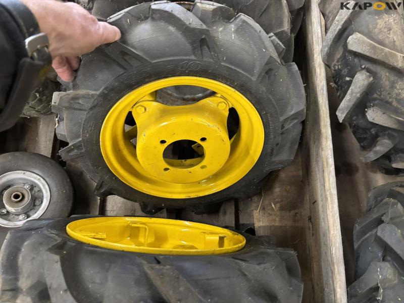 Wheels for implement carriers 15