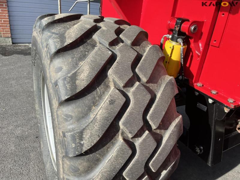 HM 25/30 auger carriage 18