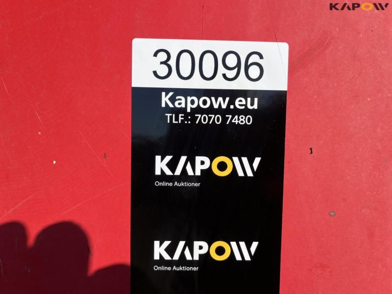 HMF pendant container with full -page pendant 23