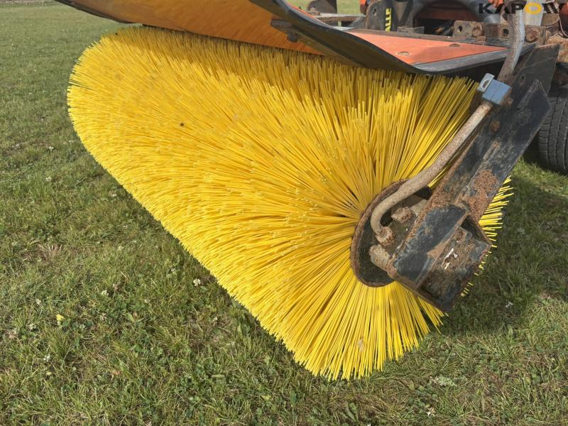 Holder C 2.34 with sweeper and salt spreader 14