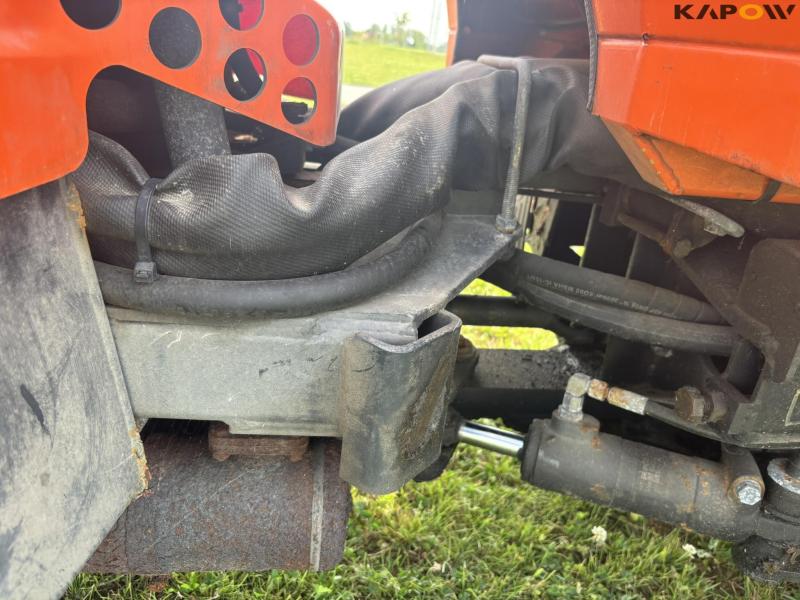 Holder C 2.34 with sweeper and salt spreader 36