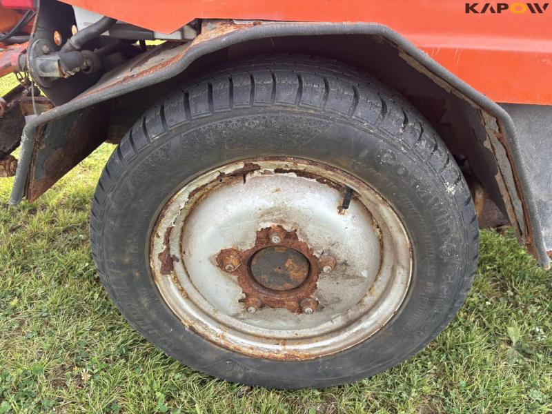 Holder C 2.34 with sweeper and salt spreader 41