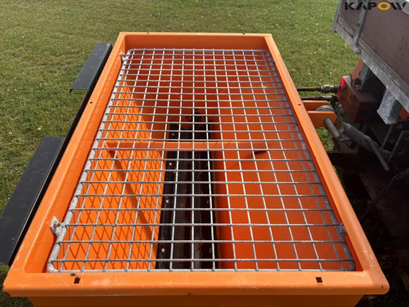 Holder C 2.34 with sweeper and salt spreader 52