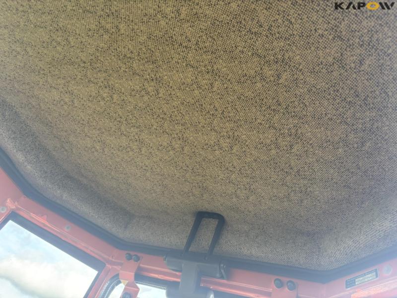 Holder C 2.34 with sweeper and salt spreader 90