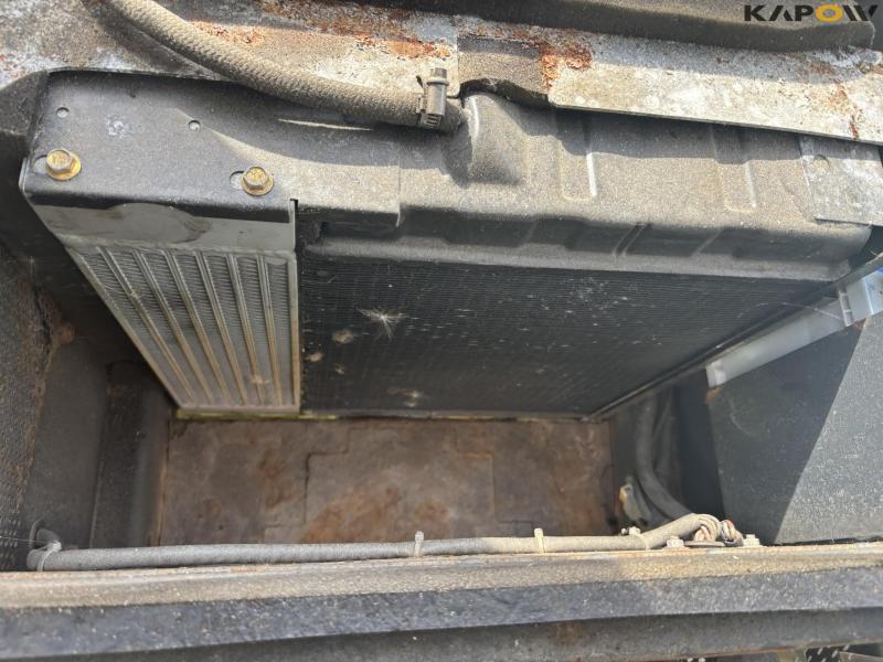 Holder C 2.34 with sweeper and salt spreader 100