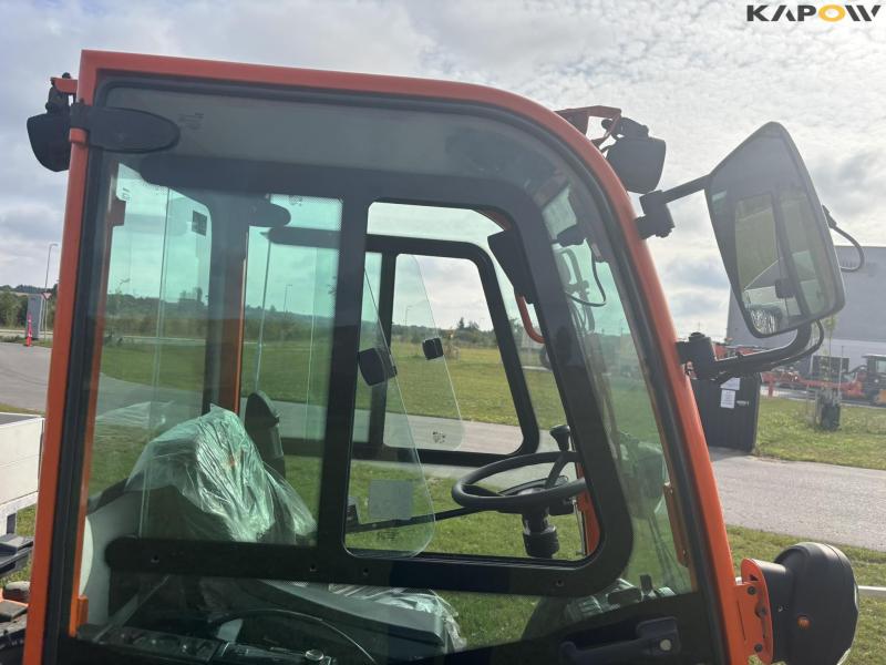 Holder X45 with sweeper and salt spreader 28