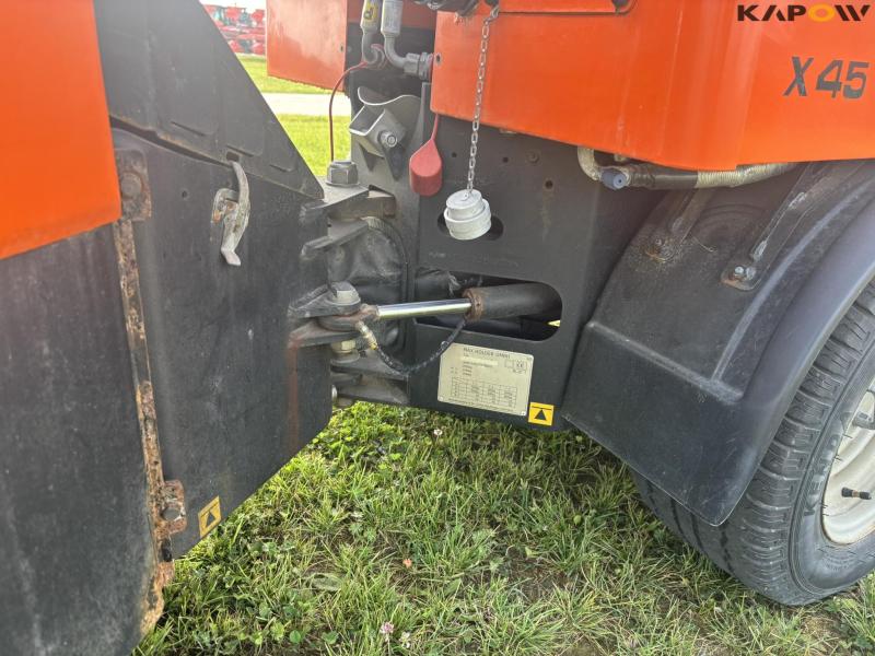 Holder X45 with sweeper and salt spreader 30