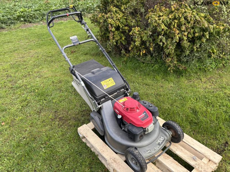 Honda HRH 536 drum mower 2