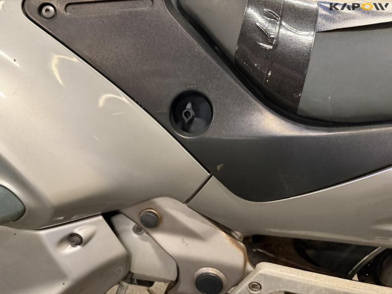 Honda RC47 motorcycle 11