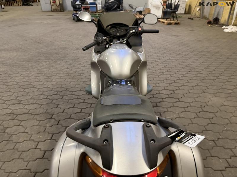 Honda RC47 motorcycle 25