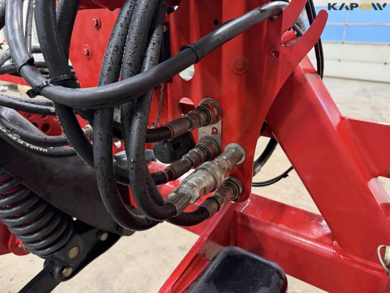 Horsch 8-tooth cultivator 23