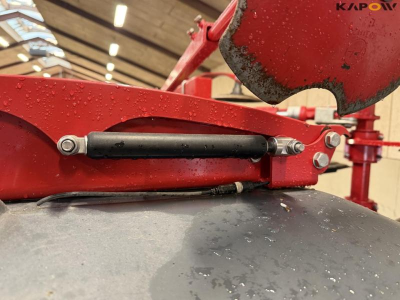 Horsch Focus 6 TD seed drill 102