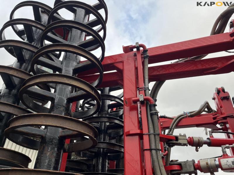 Horsch Joker 12RT disc harrow with Duodrill 32