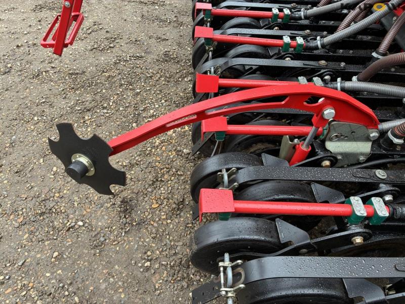 Horsch Pronto 6DC with Duodrill 69