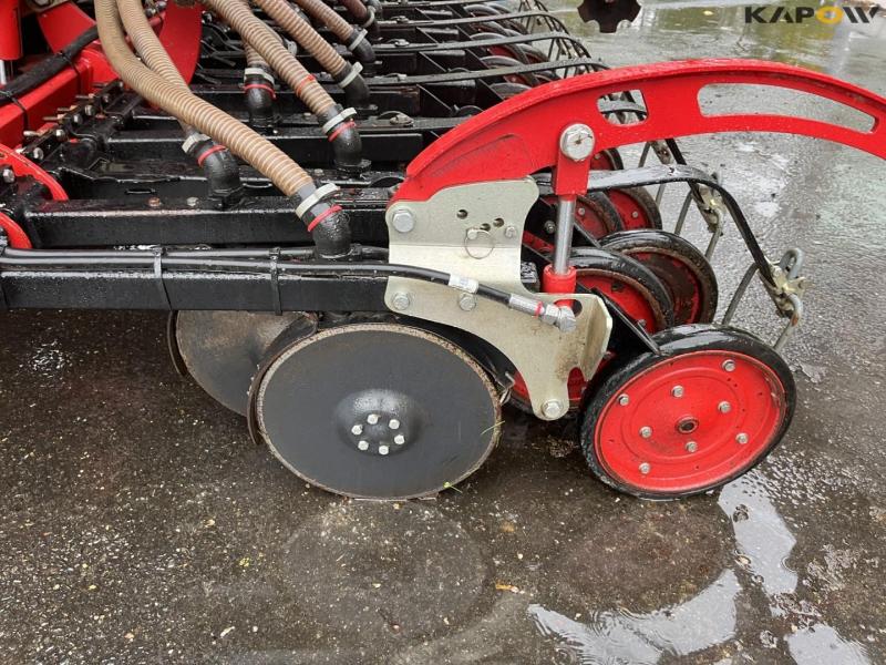 Horsch Proto 9DC seed drill 9