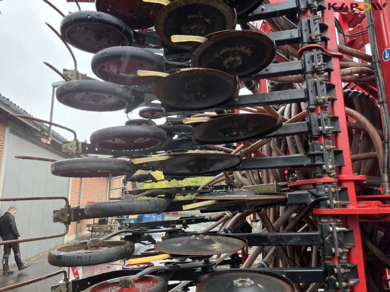 Horsch Proto 9DC seed drill 35