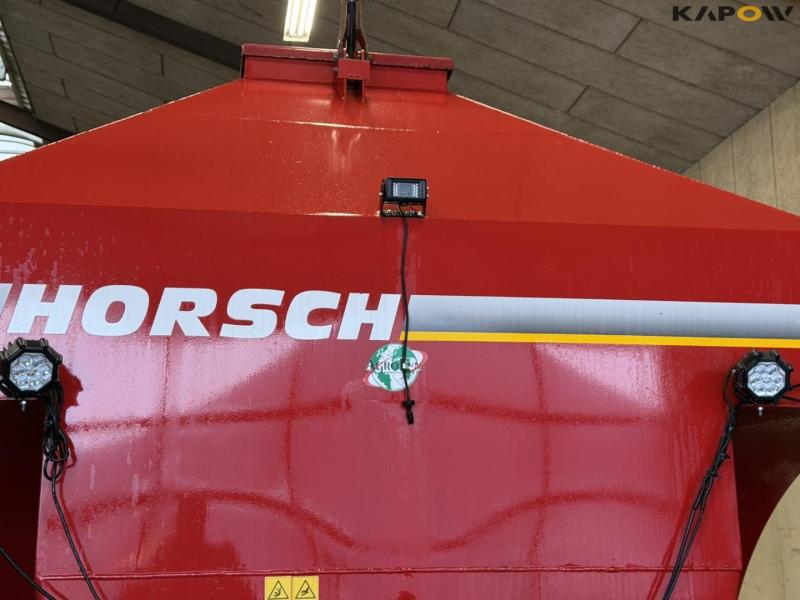 Horsch SW7000S fertilizer spreader. 30