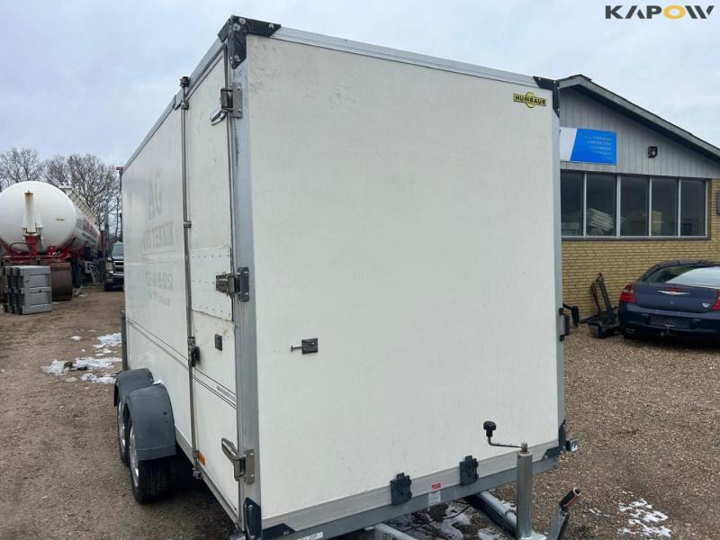 Humbaur closed trailer with workshop equipment 11