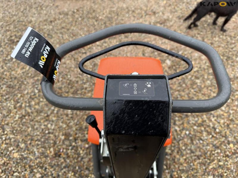 Husqvarna LG204 plate compactor 19