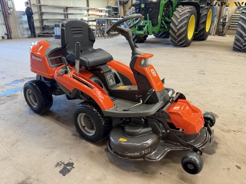 Husqvarna R216T AWD lawn mower 4