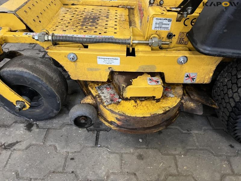 Hustler Fastrak SD lawn mower 11