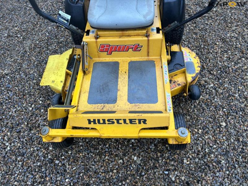 Hustler sports lawn mower 10