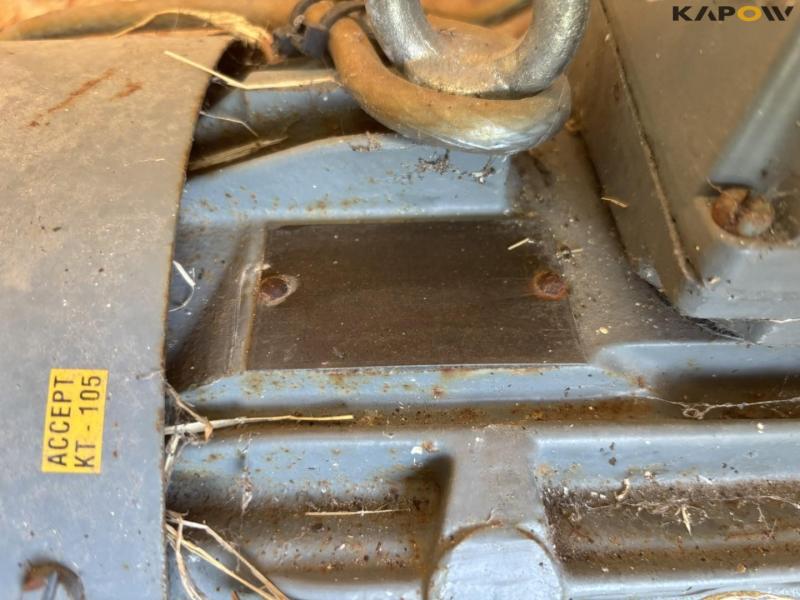 Hutchinson grain auger 8 meters 4