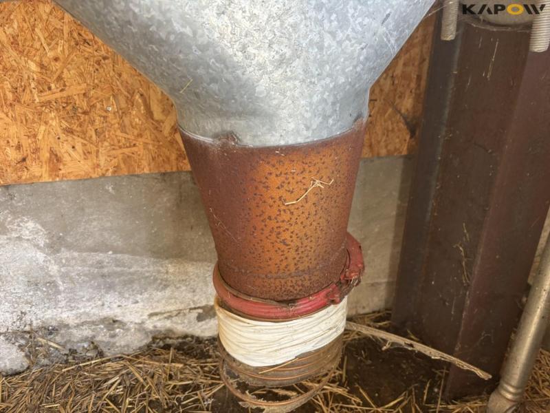 Hutchinson grain auger 8 meters 6