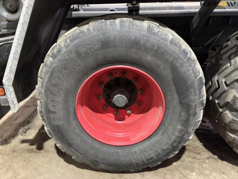 Hvamø hook lift with its own hydraulics 22