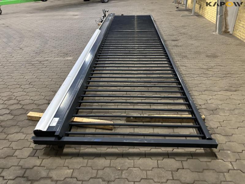 HW Productie B.V ECO-liner 1 sliding gate 5