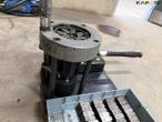 Hydraulic hose crimper 7