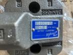Hydraulic pumps/ Pistons and more 13