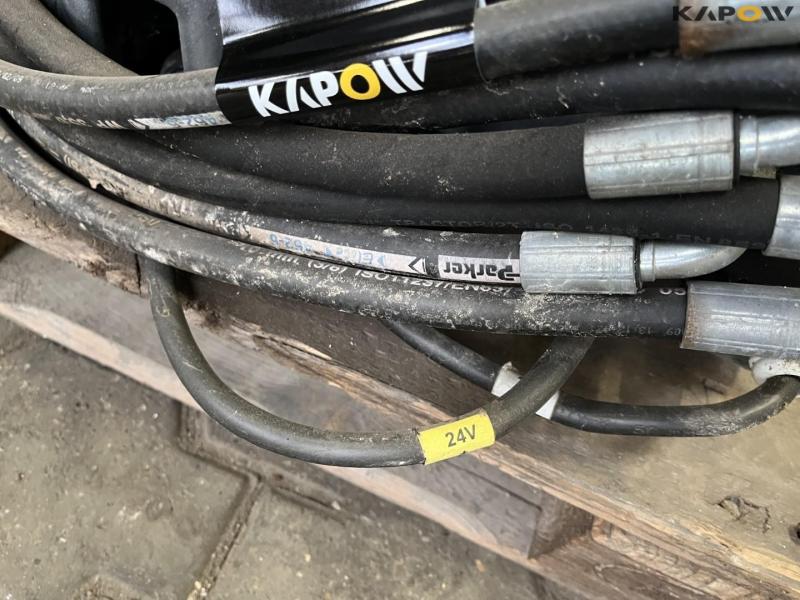 Hydraulic station for truck 17