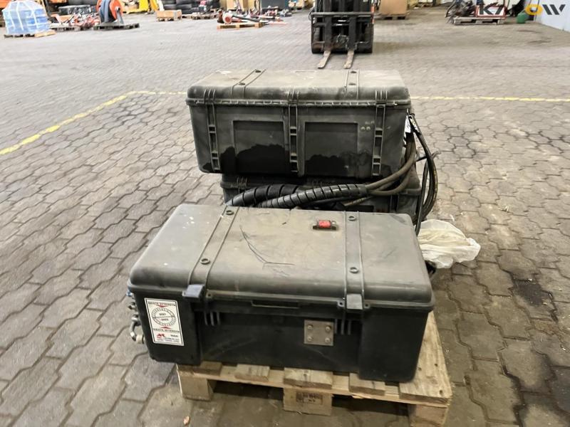 Hydraulic station for truck 6