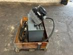 Hydraulic tank with cooler 2