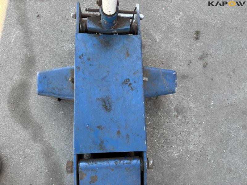 Hydraulic 2 ton jack 11
