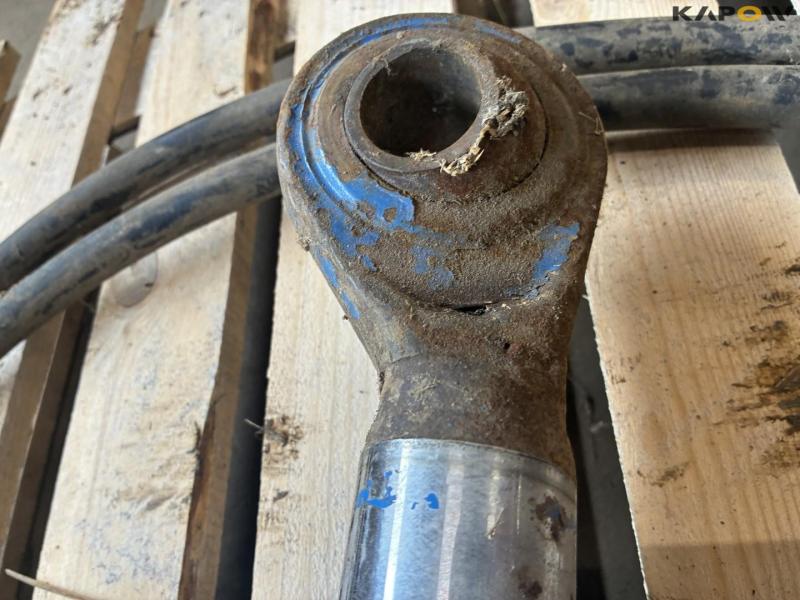 Hydraulic top link 9